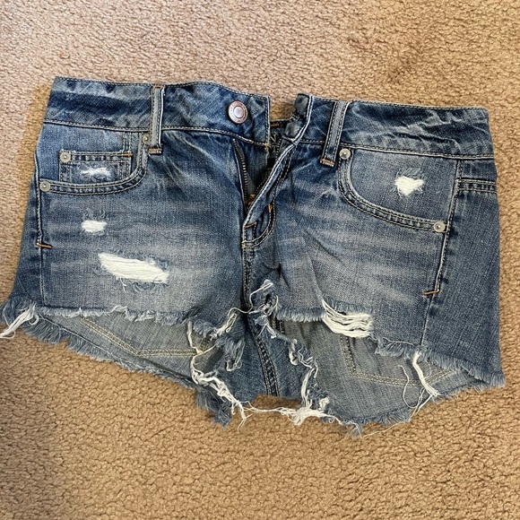 AE low rise shortie size 4 - Picture 1 of 4